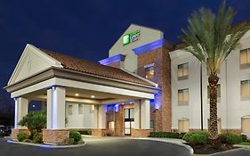 Holiday Inn Express & Suites Merced - Yosemite Natl Pk Area By Ihg
