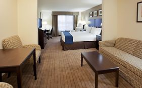 Holiday Inn Express & Suites Merced - Yosemite Natl Pk Area By Ihg