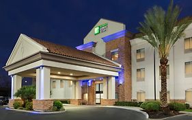 Holiday Inn Express & Suites Merced - Yosemite Natl Pk Area By Ihg